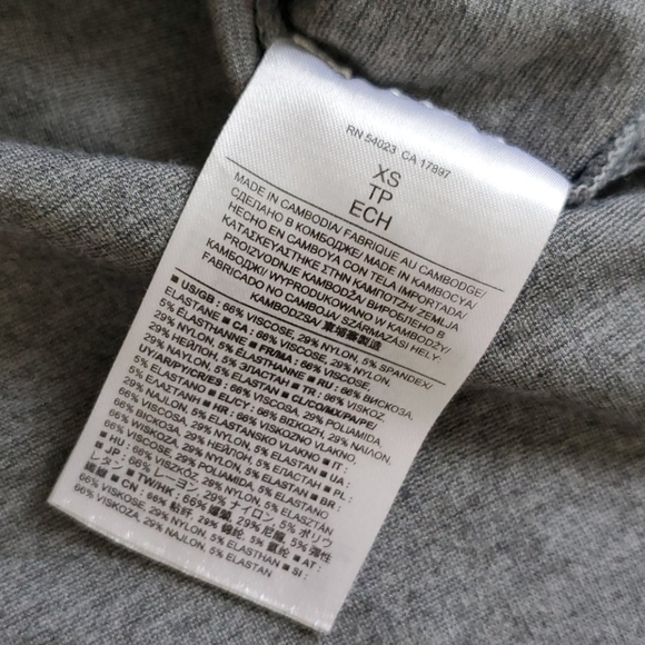 Boxy Grey Cropped Tee XS - Picture 5 of 5